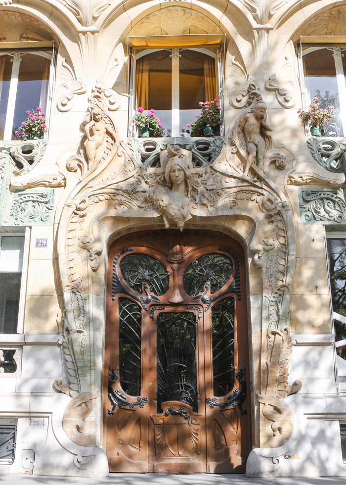 パリで最もユニークな建築 | O'Bon Paris | Easy to be Parisian